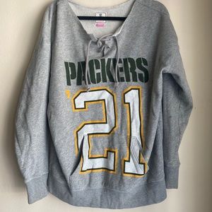 Green Bay Packer VS Pink Sweatshirt